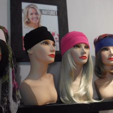 Prothèses capillaires à Montréal - Nathalie Brosseau Coiffure (salon de coiffure à Beaubien)